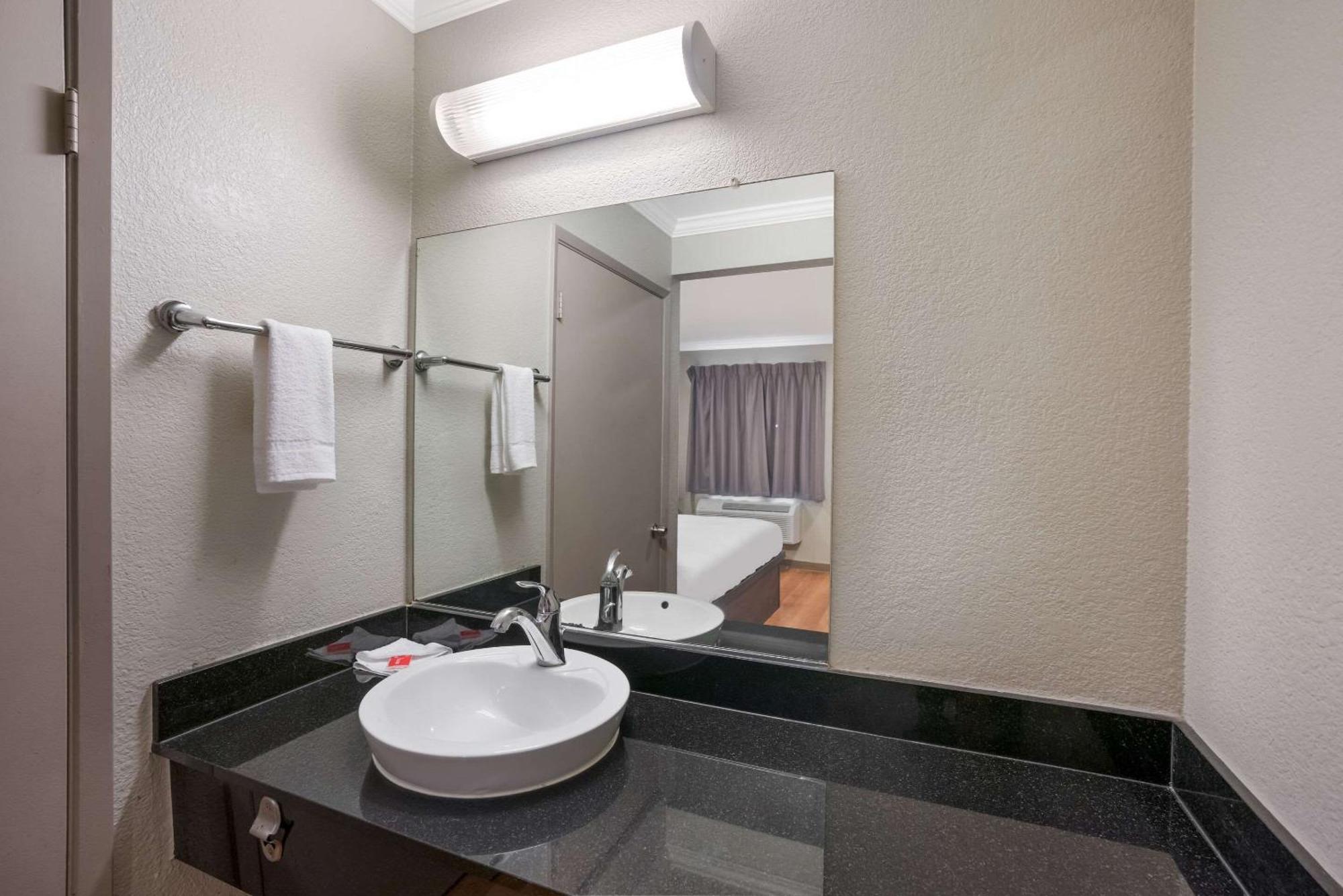 Econo Lodge Vallejo Eksteriør bilde