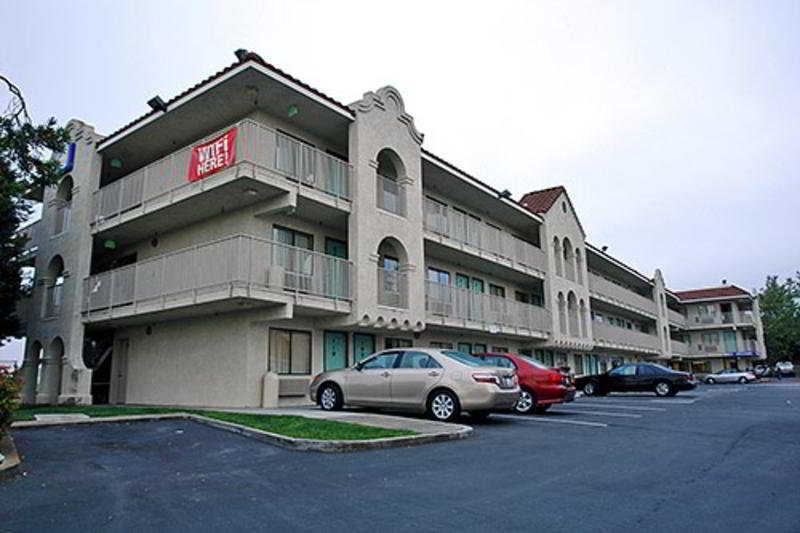 Econo Lodge Vallejo Eksteriør bilde