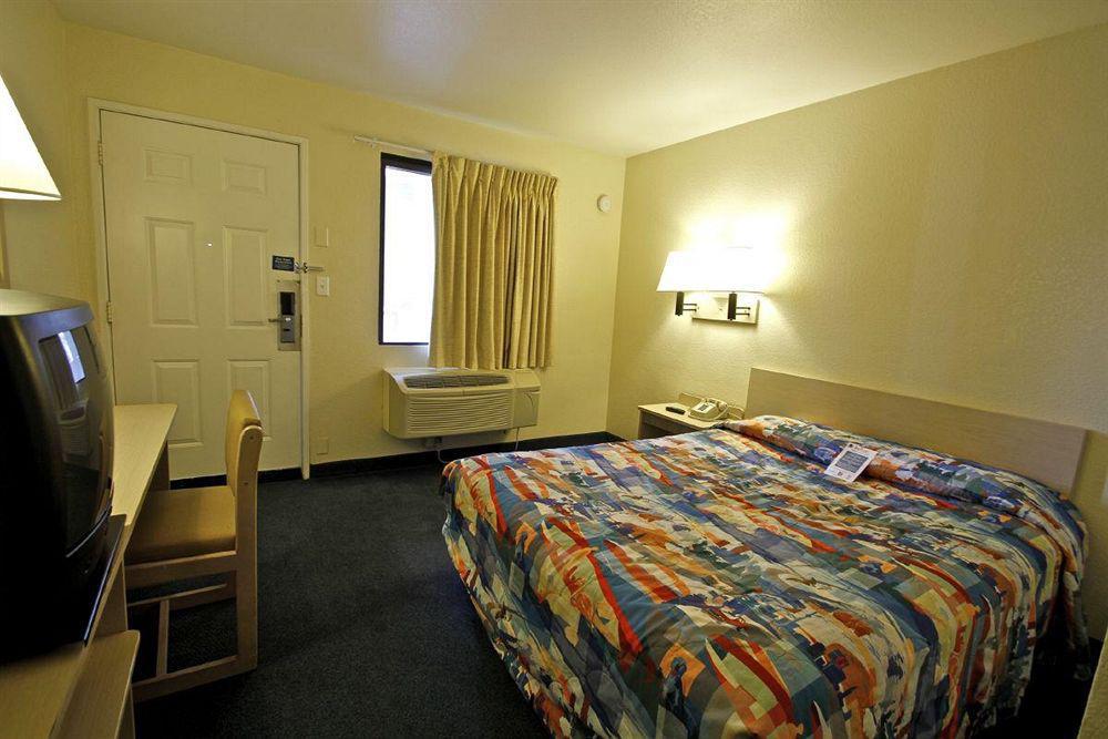 Econo Lodge Vallejo Eksteriør bilde